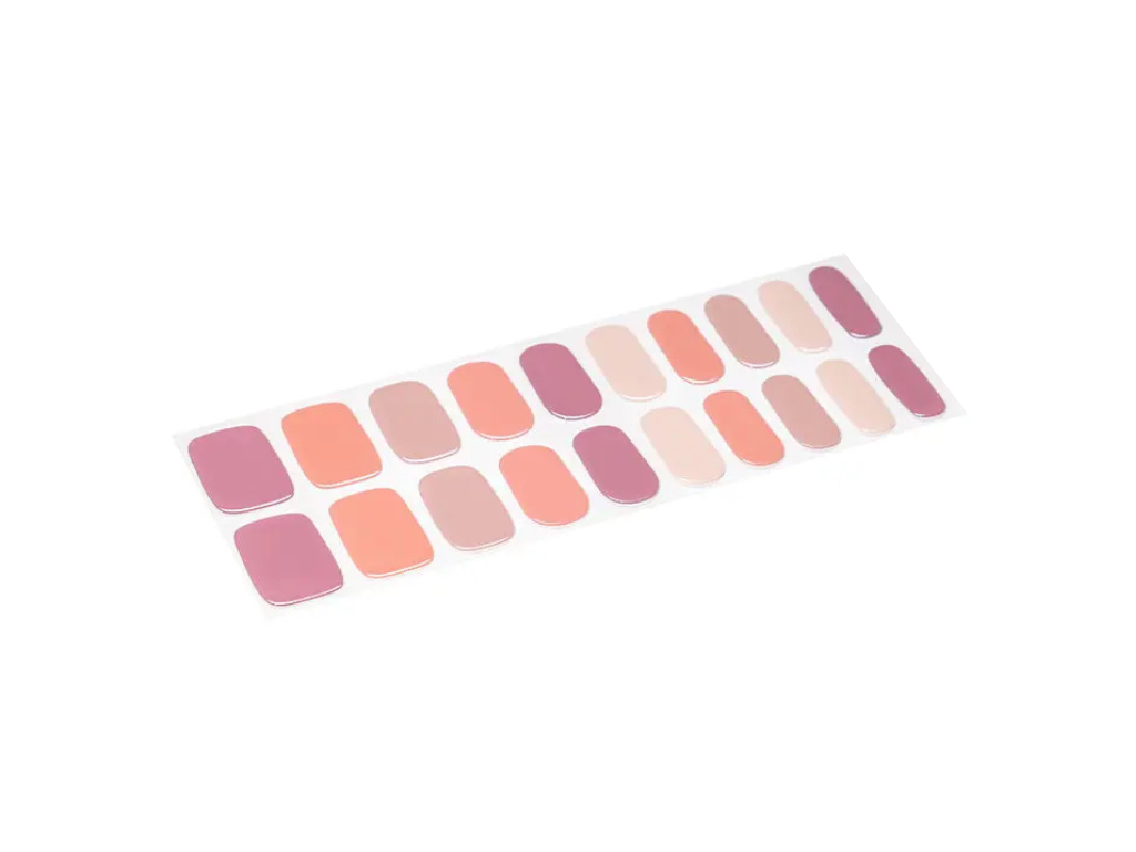 Warm Embrace semi-cured gel nail strips by MANITIME – detail 4