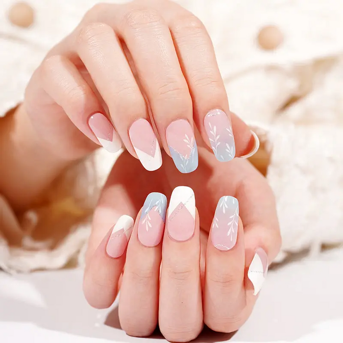 Soft Meadow – Gel Nail Strips