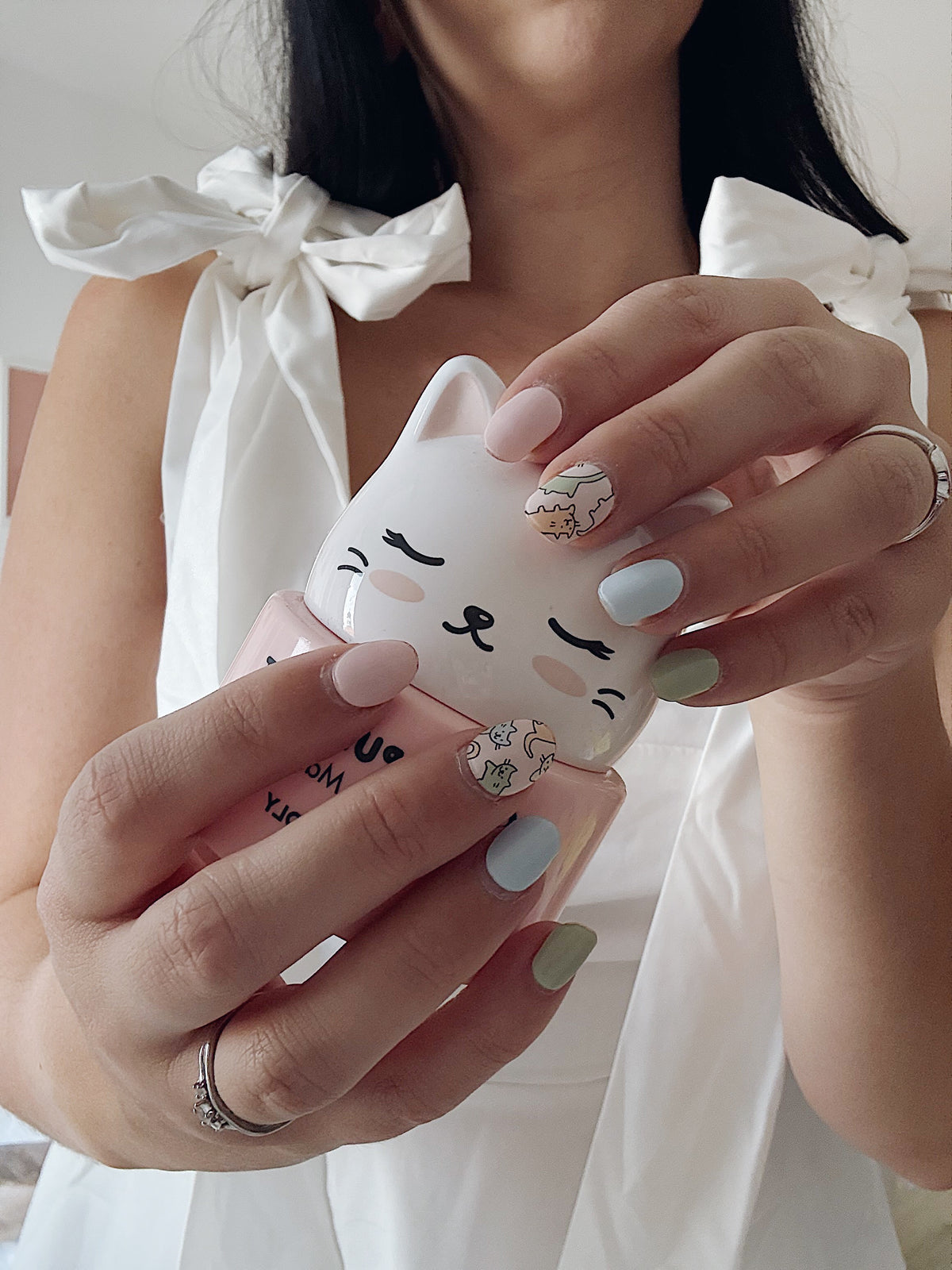 Pastel Cats semi-cured gel nail strips by MANITIME – detail 4
