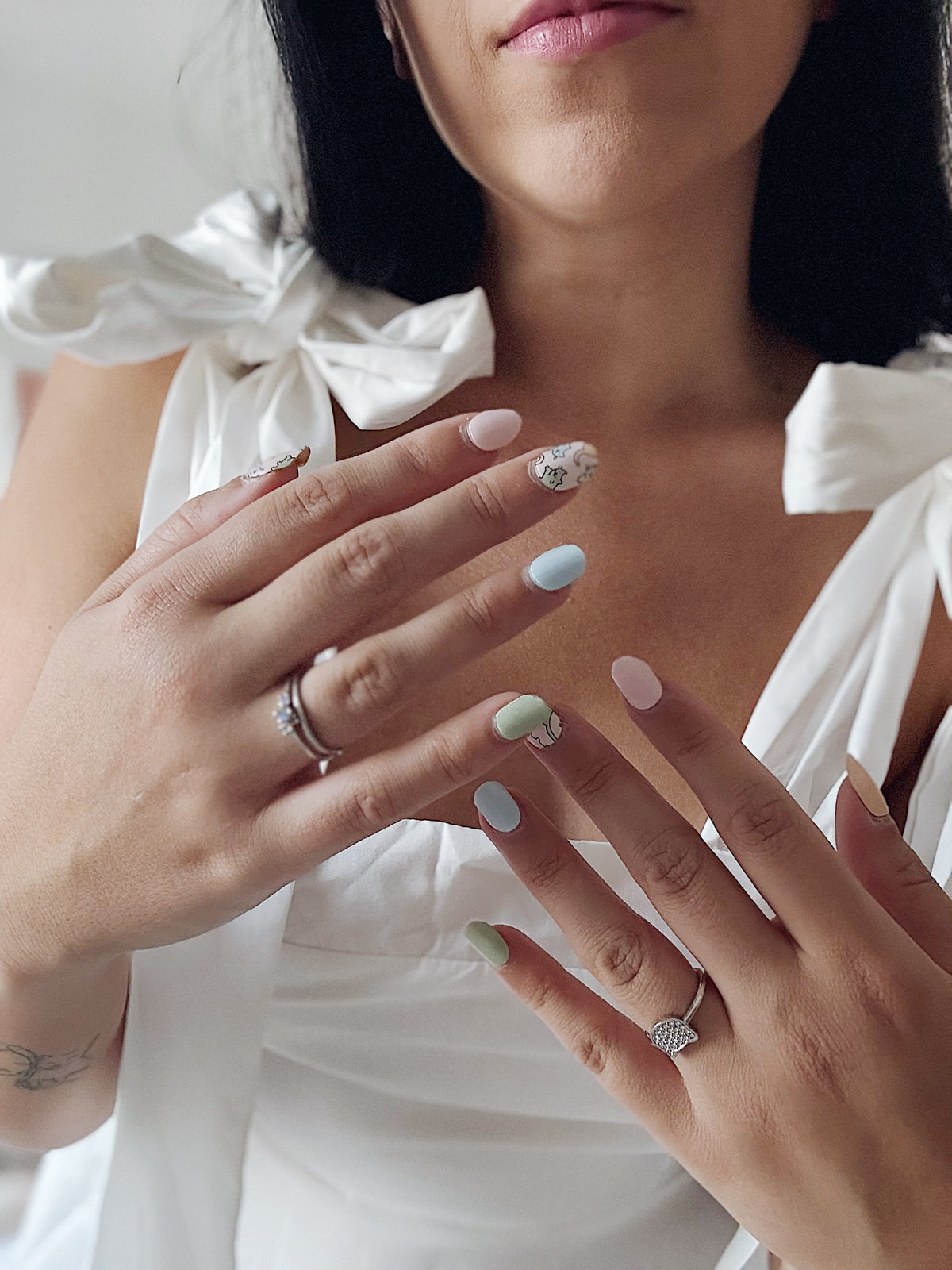 Pastel Cats semi-cured gel nail strips by MANITIME – detail 3