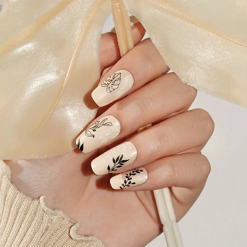 Meadow Leaves semi-cured gel nail strips by MANITIME – detail 2