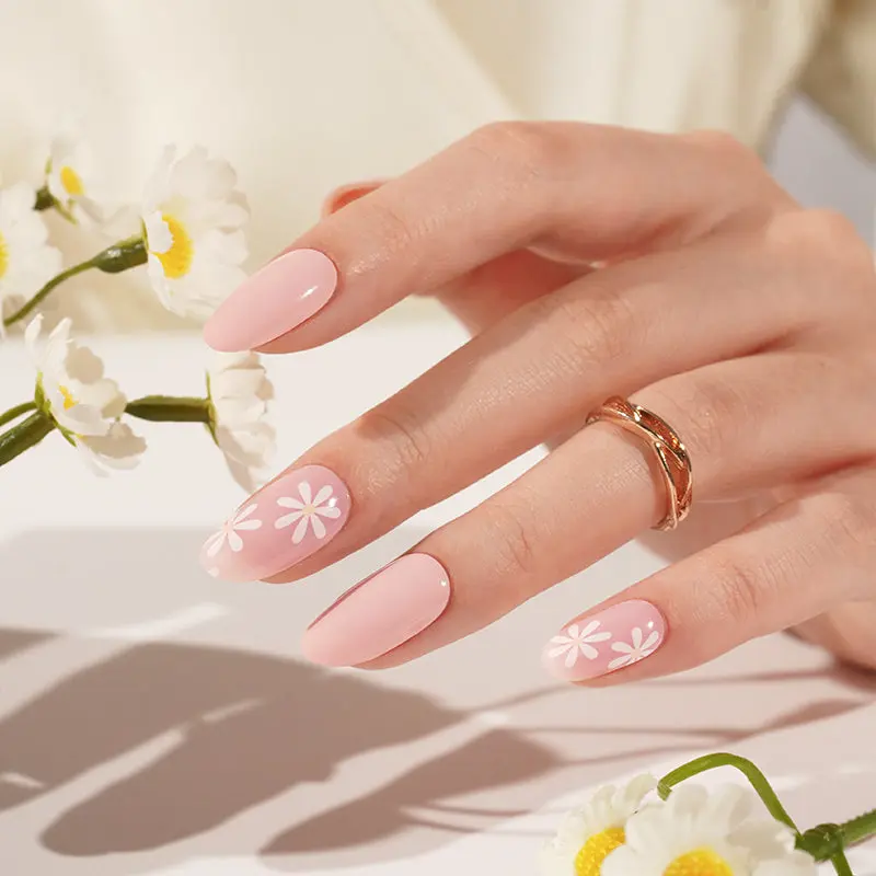 Floret Charm semi-cured gel nail strips by MANITIME – detail 2